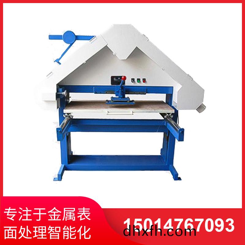 滑(hua)軌(gui)式(shi)三角(jiao)拉絲機