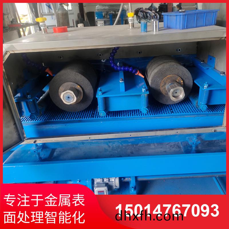 二砂(sha)二輪(lun)輸(shu)送水(shui)磨(mo)機(ji)銷售